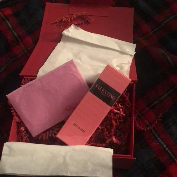 Valentino set - Picture 8 of 8